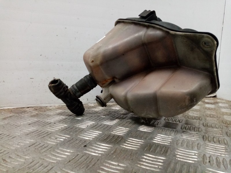 Recambio de deposito expansion para mercedes clase c (w203) berlina referencia OEM IAM 2034701620 2035000049 