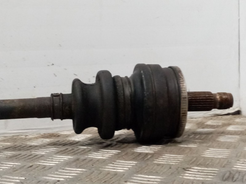 Recambio de transmision trasera derecha para mercedes clase c (w203) berlina referencia OEM IAM 2033501102  