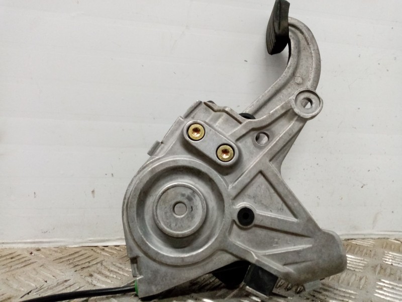 Recambio de palanca freno de mano para mercedes clase c (w203) berlina referencia OEM IAM 2204200312  