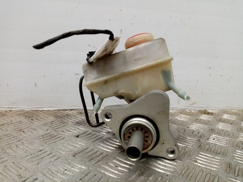 Recambio de bomba freno para mercedes clase c (w203) berlina referencia OEM IAM 0054309801 a2035401513 