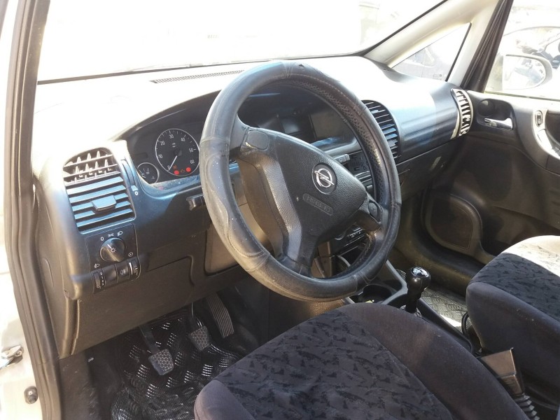opel zafira a 1.6 16v   |   0.99 - ... | 1999 | 101 cv / 74 kw del año 1999