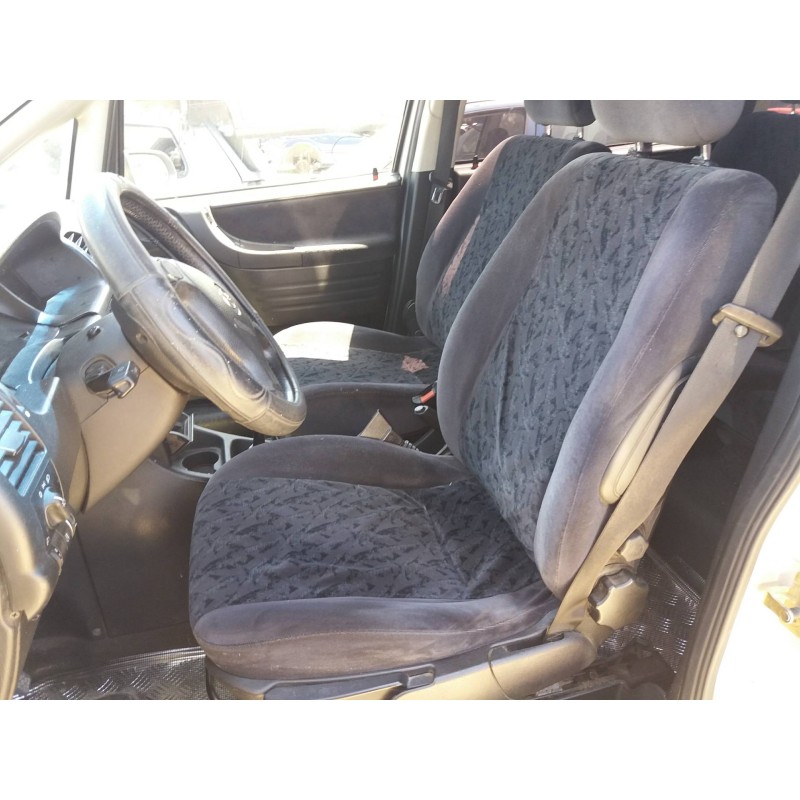 opel zafira a 1.6 16v   |   0.99 - ... | 1999 | 101 cv / 74 kw del año 1999