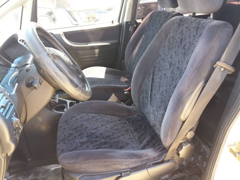 opel zafira a 1.6 16v   |   0.99 - ... | 1999 | 101 cv / 74 kw del año 1999