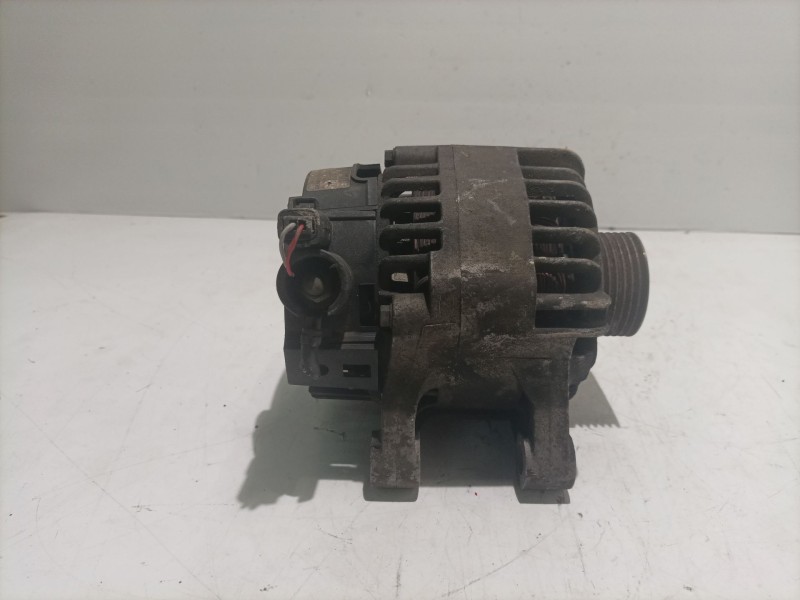 Recambio de alternador para citroen xsara berlina 1.4 hdi referencia OEM IAM 63321734  9641398680