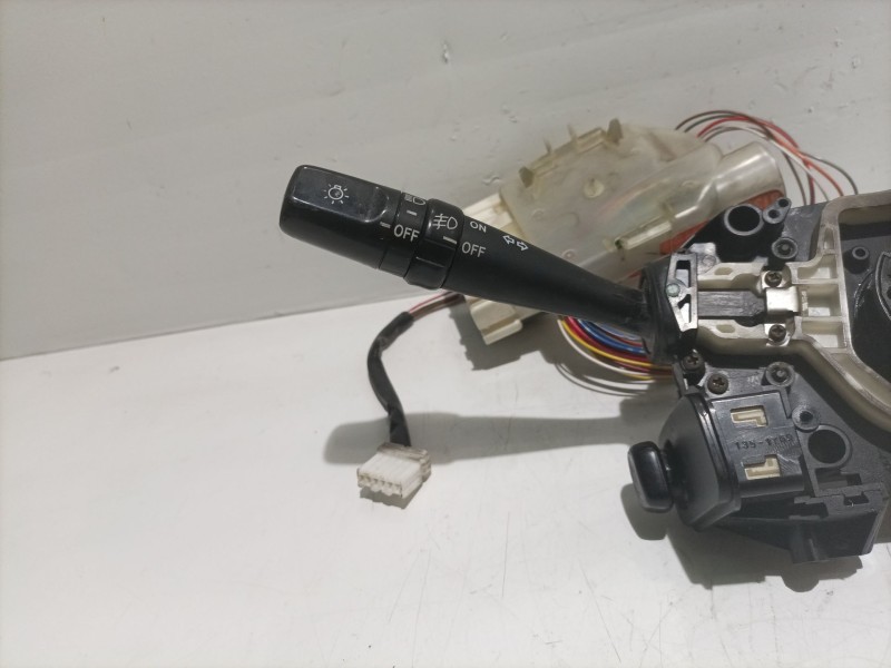 Recambio de com2000 para toyota lexus gs 300 (jzs147) referencia OEM IAM L175940  1351Y69