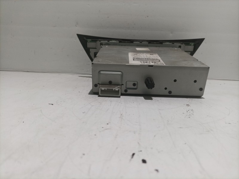 Recambio de sistema audio / radio cd para renault laguna iii referencia OEM IAM 281150017R 281150017RT0021288 PL2818LB