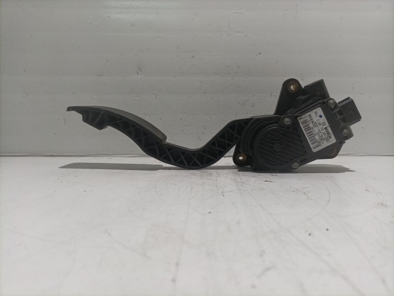 Recambio de potenciometro pedal para renault laguna iii referencia OEM IAM 180050001R  0280755085