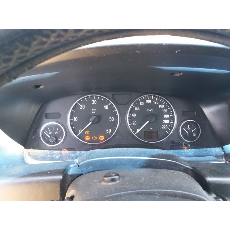 opel zafira a 1.6 16v   |   0.99 - ... | 1999 | 101 cv / 74 kw del año 1999