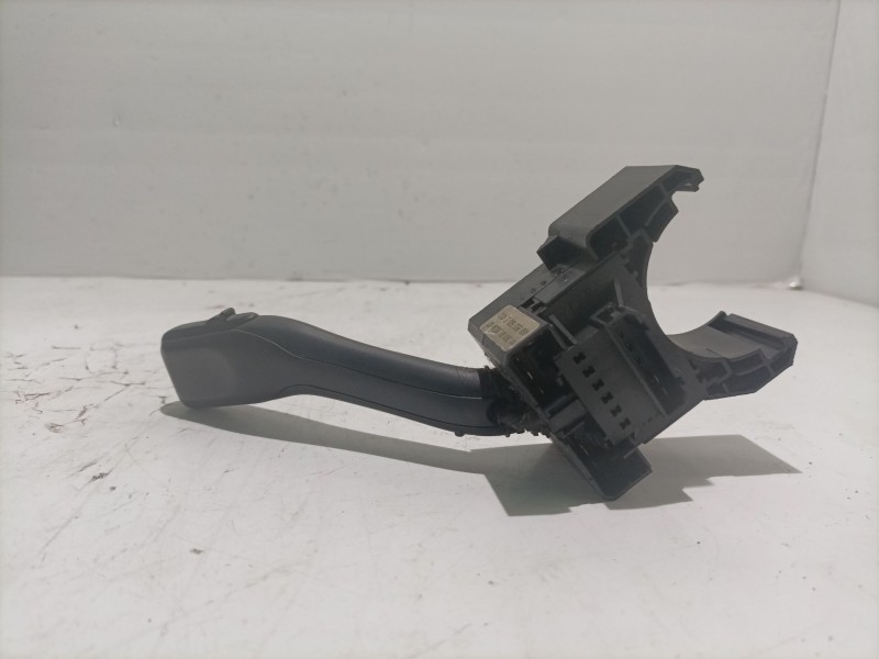 Recambio de mando limpia para volkswagen new beetle (9c1/1c1) referencia OEM IAM 4B0953503E01C  MX3KX01202002