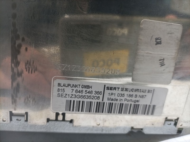 Recambio de sistema audio / radio cd para seat leon (1p1) referencia OEM IAM 1P1035186B  