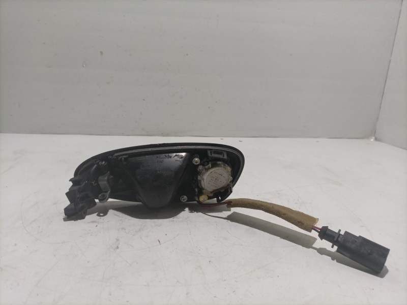 Recambio de maneta interior delantera derecha para seat leon (1p1) referencia OEM IAM 5P0837114  