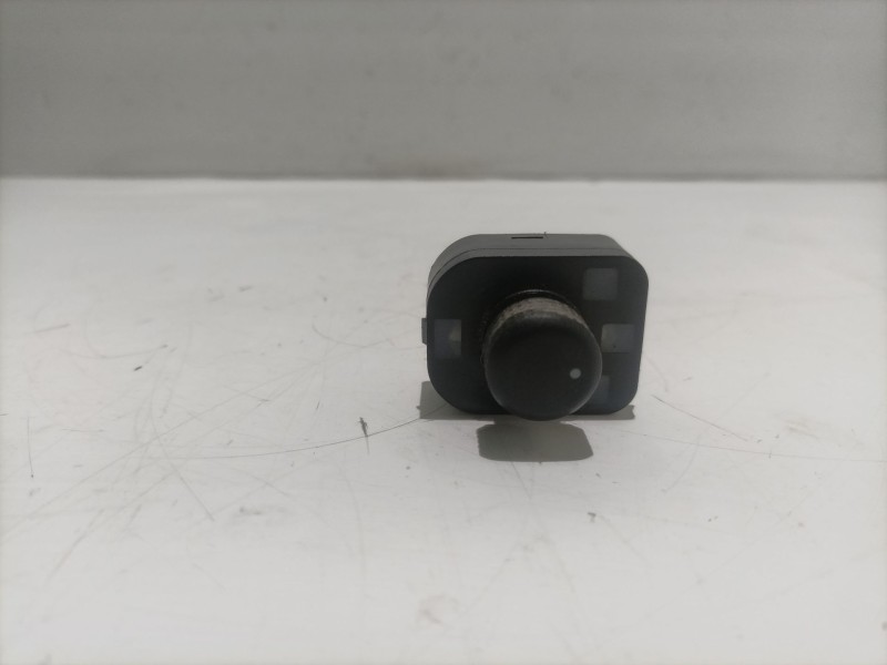 Recambio de mando retrovisor para seat leon (1p1) referencia OEM IAM 5P0959565A  