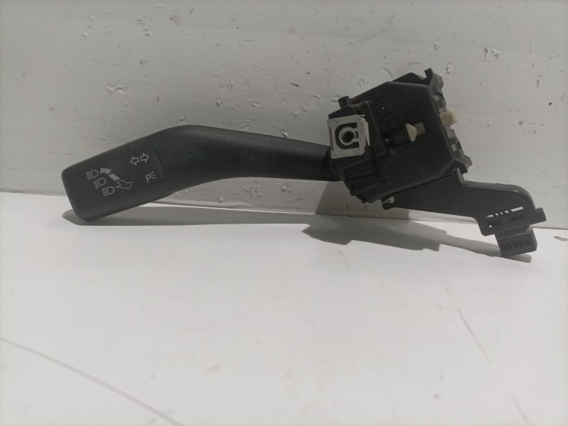 Recambio de mando intermitentes para seat leon (1p1) referencia OEM IAM 1K0953513E  