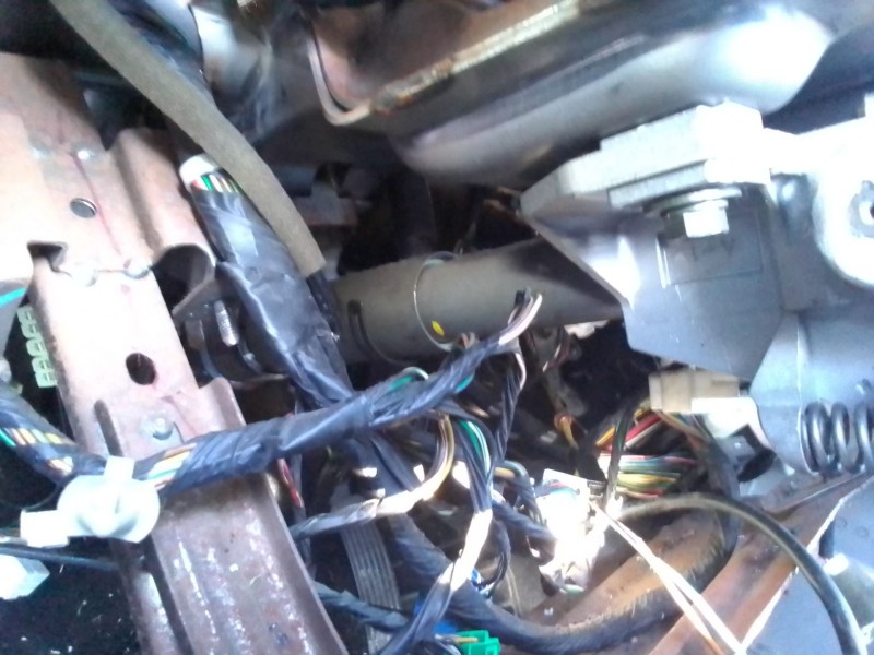 Recambio de columna direccion para ssangyong actyon referencia OEM IAM 4621009001  