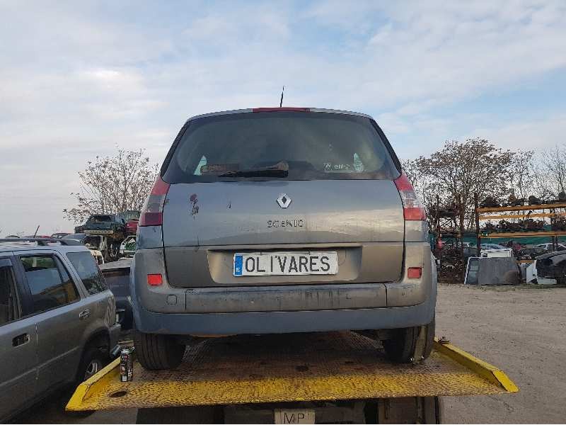 renault scenic ii confort dynamique   |   10.05 - 12.06 | 2005 - 2006 | 131 cv / 96 kw del año 2005