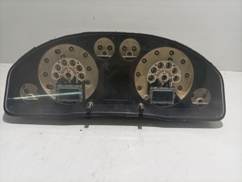Recambio de cuadro instrumentos para audi a6 avant (4b5) 2.5 tdi quattro referencia OEM IAM 110080128  