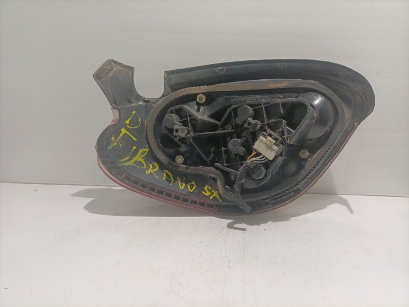 Recambio de piloto trasero derecho para fiat bravo (182) referencia OEM IAM 7779097  