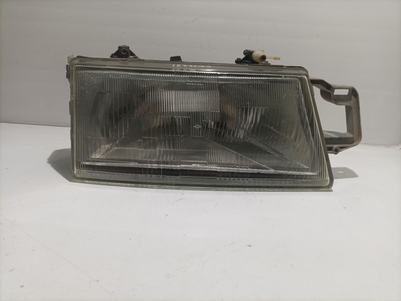 Recambio de faro derecho para fiat tempra berlina (159) referencia OEM IAM 60945570  
