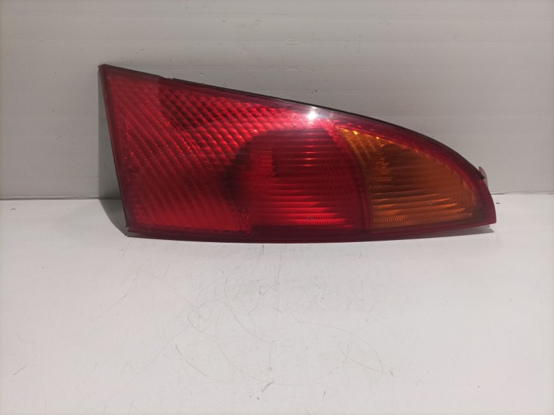 Recambio de piloto trasero izquierdo para ford focus turnier (cak) referencia OEM IAM 0374D  