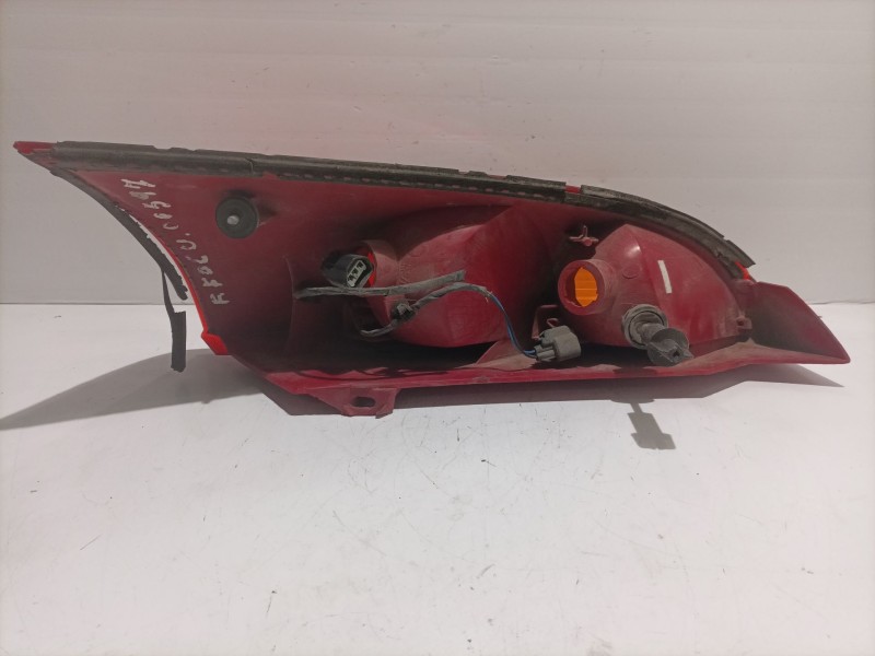 Recambio de piloto trasero derecho para ford focus turnier (cak) referencia OEM IAM 13405  