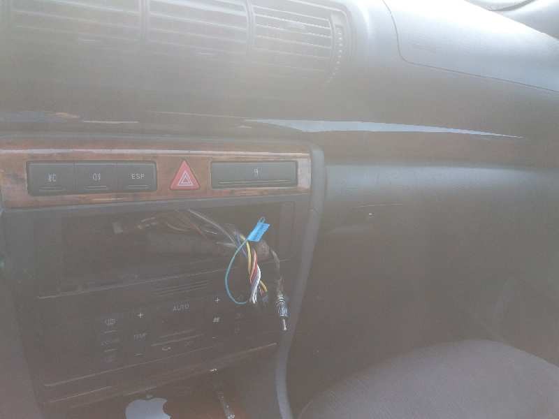 audi a4 berlina (b5) 2.5 v6 24v tdi   |   0.99 - ... | 1999 | 150 cv / 110 kw del año 1999