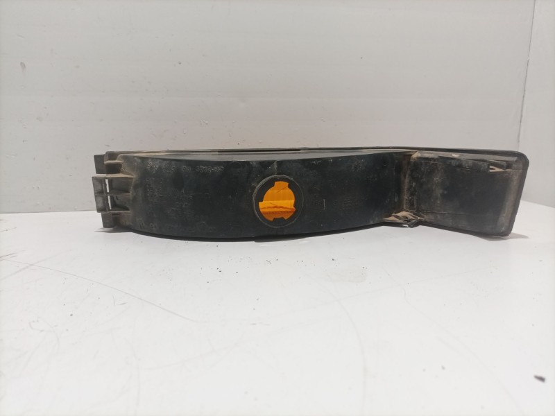 Recambio de piloto delantero derecho para jeep cherokee (j) 2.5 basis referencia OEM IAM 55054580  
