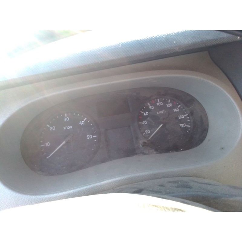 renault master ii phase 2 caja cerrada del año 2003