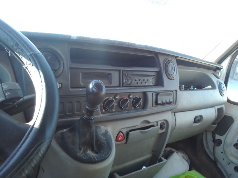 renault master ii phase 2 caja cerrada del año 2003