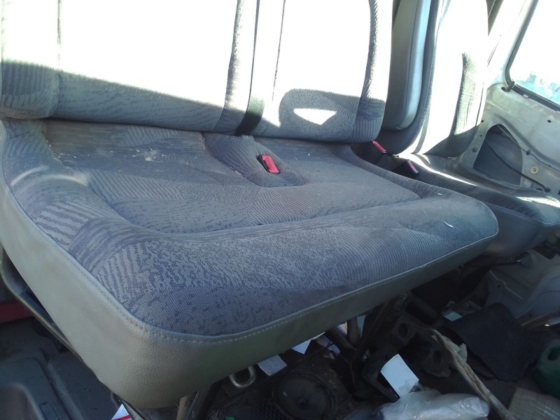 renault master ii phase 2 caja cerrada del año 2003