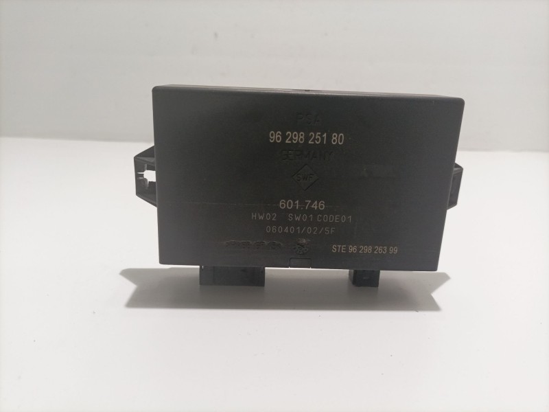 Recambio de modulo electronico para citroen c5 berlina referencia OEM IAM 9629825180  