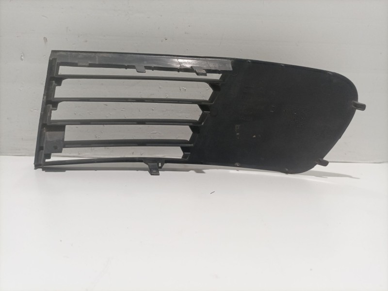 Recambio de rejilla delantera para seat ibiza (6l1) referencia OEM IAM 1375353  