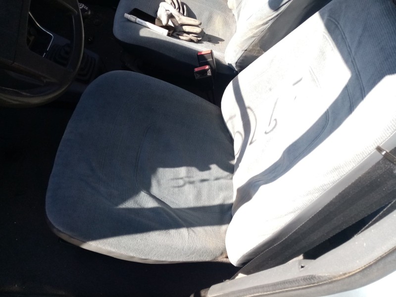 Recambio de asiento delantero izquierdo para renault r9 referencia OEM IAM   
