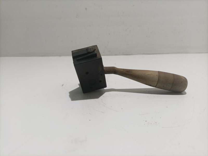 Recambio de mando limpia para nissan serena (c23m) referencia OEM IAM 36602E  