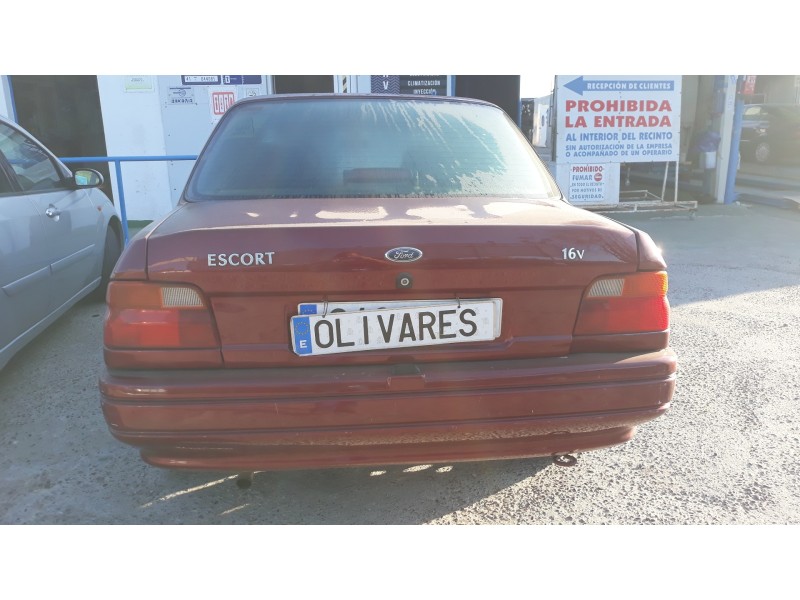 ford escort berl./turnier básico berlina   |   0.95 - ... | 1995 | 88 cv / 65 kw del año 1995