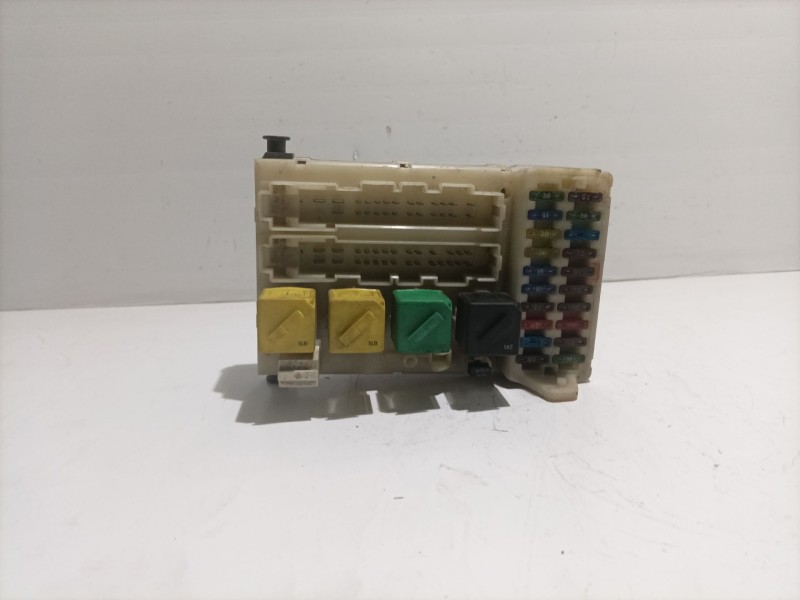 Recambio de caja reles / fusibles para ford mondeo berlina (gd) referencia OEM IAM   