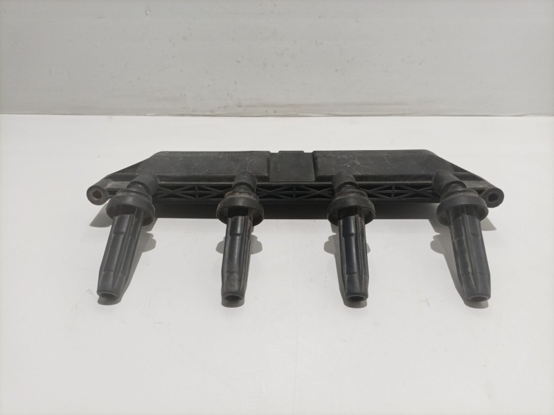 Recambio de bobina encendido para peugeot 206 berlina xs referencia OEM IAM 9628158580  