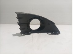 Recambio de rejilla paragolpes izquierdo para renault scenic ii grand confort dynamique referencia OEM IAM 7701477302   2