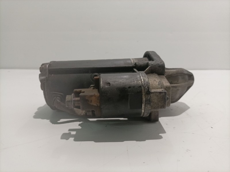 Recambio de motor de arranque para mercedes vito (w638) caja cerrada referencia OEM IAM 0051511301  