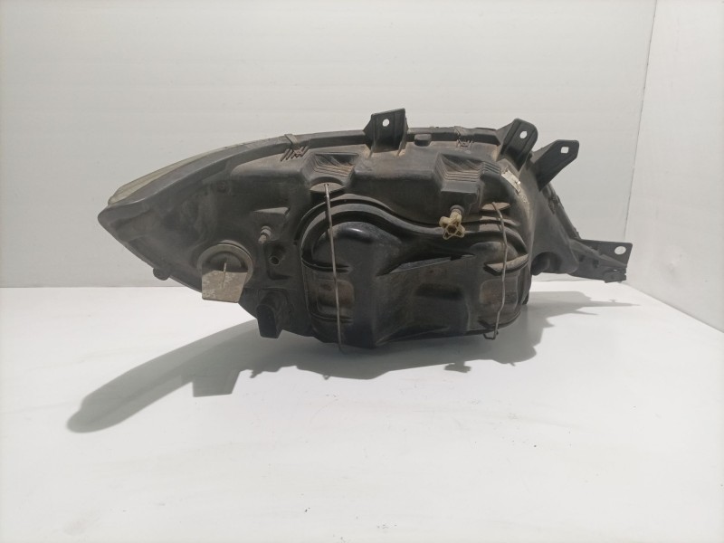 Recambio de faro izquierdo para mercedes sprinter 02.00  furg. distrib. carga referencia OEM IAM 9018201461  