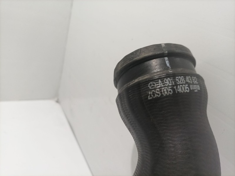 Recambio de tubo turbocompresor para mercedes sprinter 02.00  furg. distrib. carga referencia OEM IAM A9015284382 00514005 09661