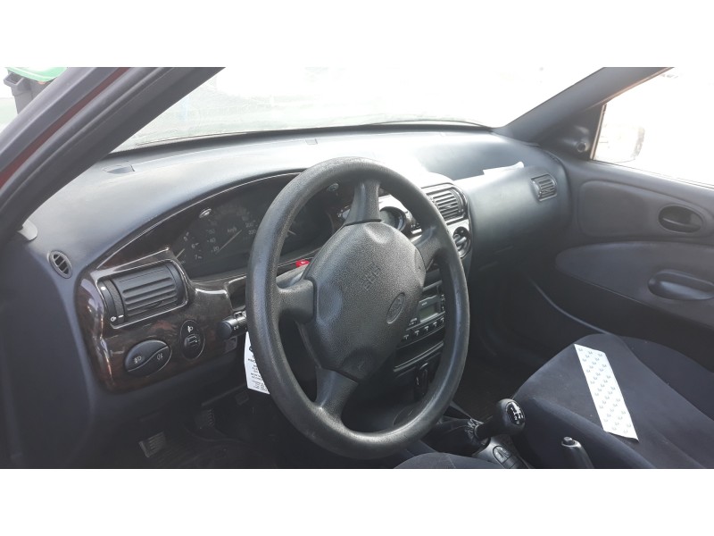 ford escort berl./turnier básico berlina   |   0.95 - ... | 1995 | 88 cv / 65 kw del año 1995