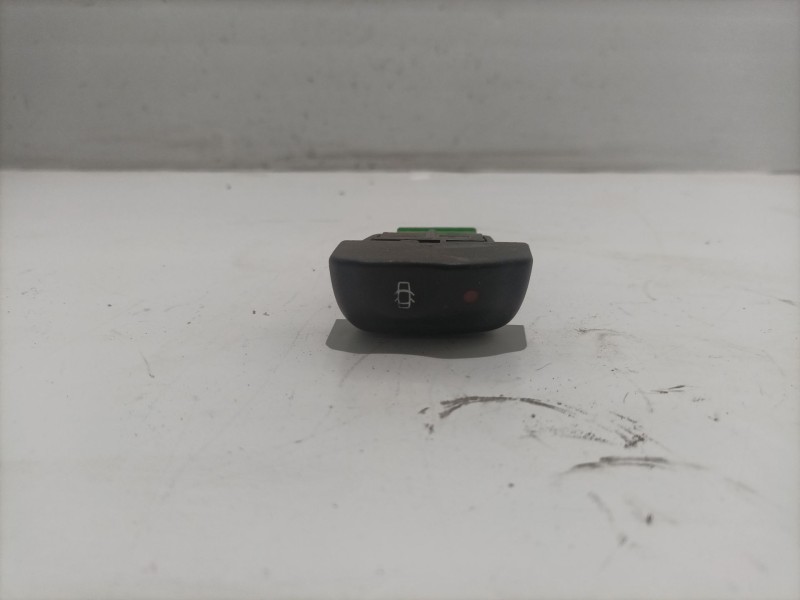 Recambio de interruptor para renault megane i classic (la0) 1.9 diesel referencia OEM IAM 429993B  