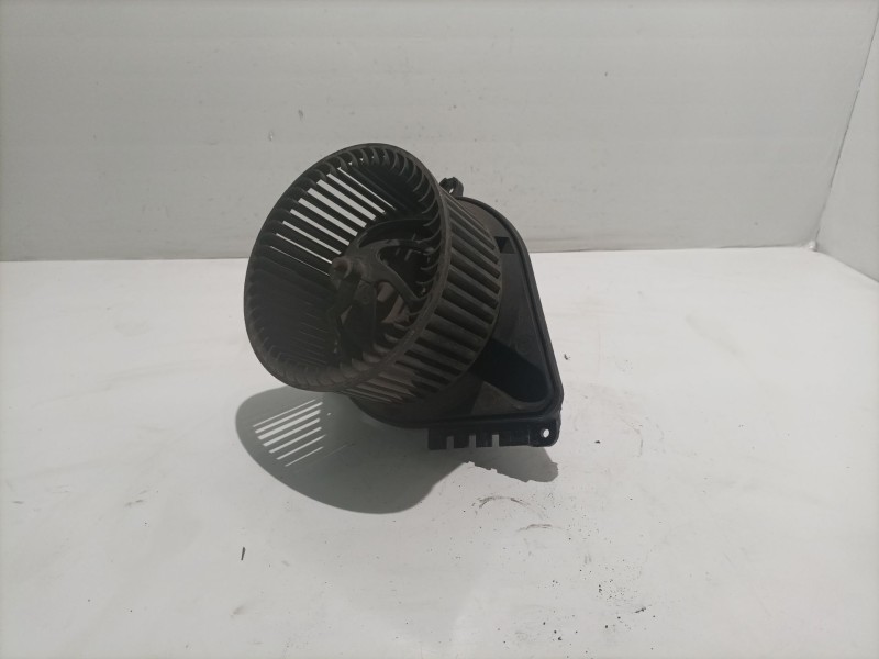 Recambio de ventilador calefaccion para mercedes sprinter 02.00  furg. distrib. carga referencia OEM IAM   