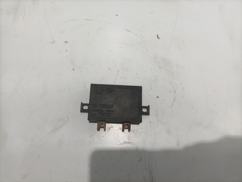 Recambio de modulo electronico para volkswagen polo berlina (6n1) 1.0 referencia OEM IAM 1H0953257BB  