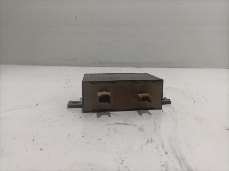 Recambio de modulo electronico para volkswagen polo berlina (6n1) 1.0 referencia OEM IAM 1H0953257BB  