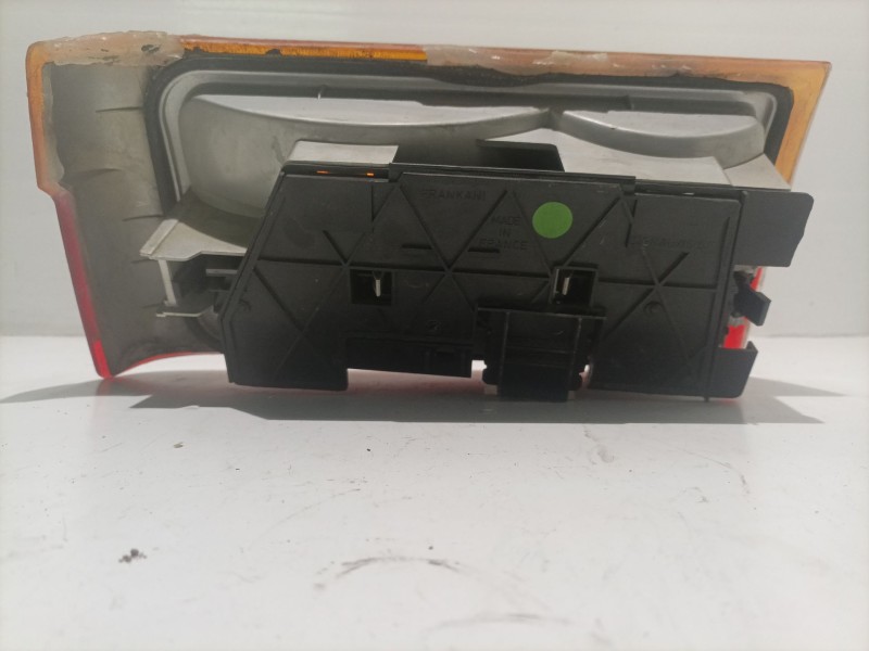 Recambio de piloto trasero derecho para renault r9 referencia OEM IAM   