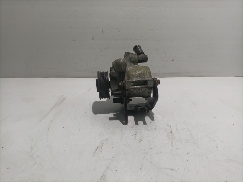 Recambio de bomba direccion para ford mondeo berlina (gd) referencia OEM IAM 93BB3A674CB  