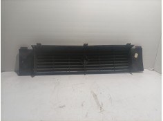 Recambio de rejilla delantera para renault r9 referencia OEM IAM 7700750089   2