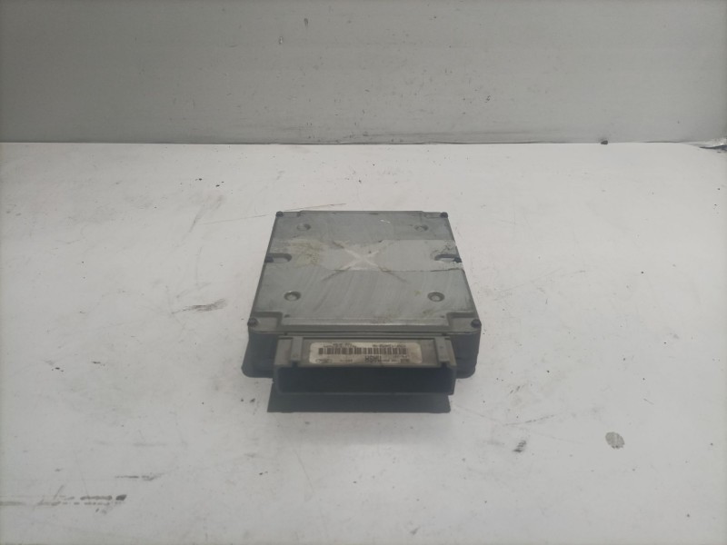 Recambio de centralita motor uce para ford fiesta berlina valore referencia OEM IAM XS6F12A650NA  