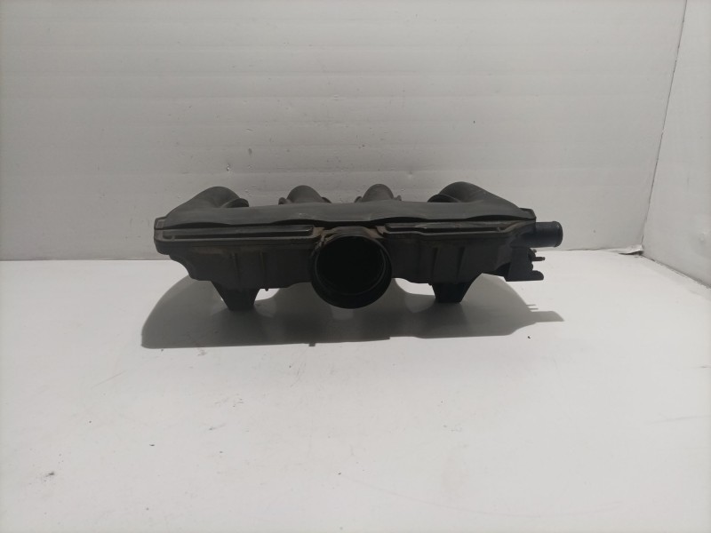 Recambio de colector admision para peugeot 206 berlina xr referencia OEM IAM 9642405280  